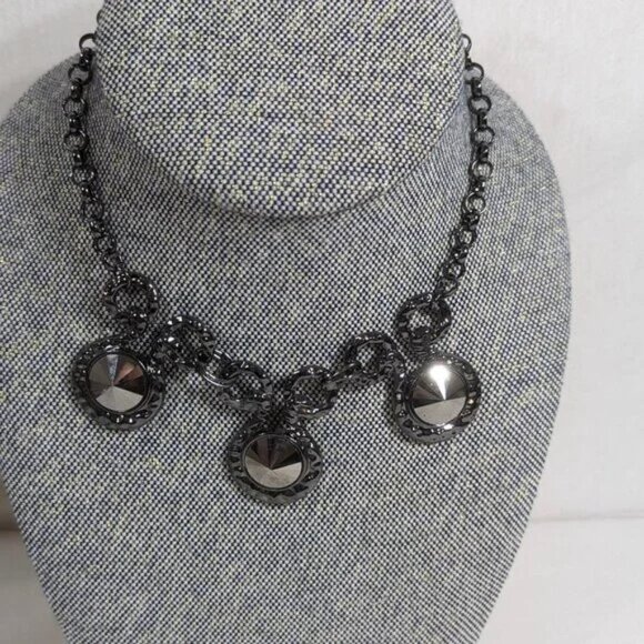 Plunder Design Necklace - Picture 1 of 3